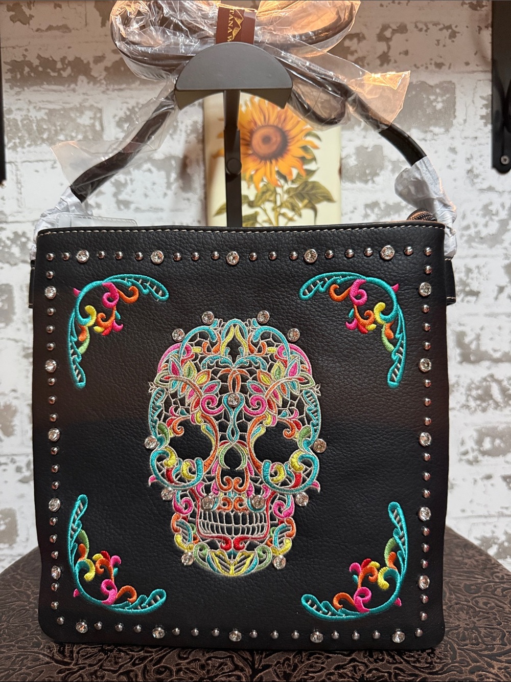 Montana West Black Crossbody Bag with Multicolor Embroidered Sugar Skull
